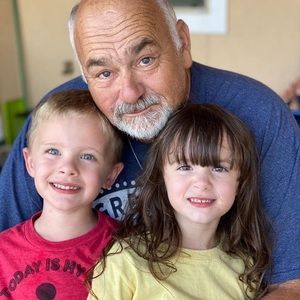 Meet your Posher, Frank